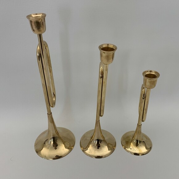 Vintage Brass Bugle Horn Trumpet Christmas Candlesticks Candle Holders Lot of 3 - Picture 9 of 11